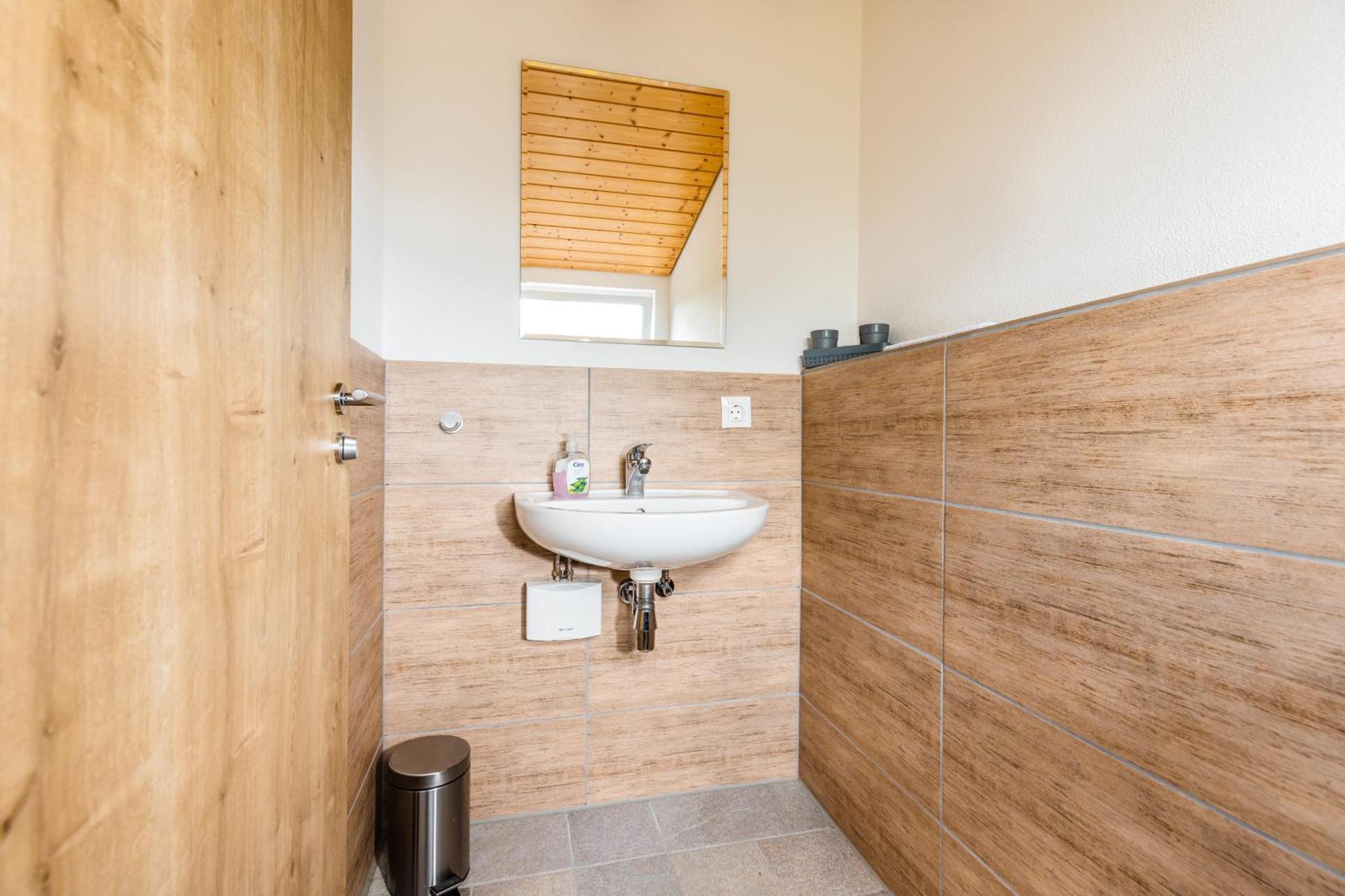Der Bradler Bed & Breakfast Ebhausen Bagian luar foto
